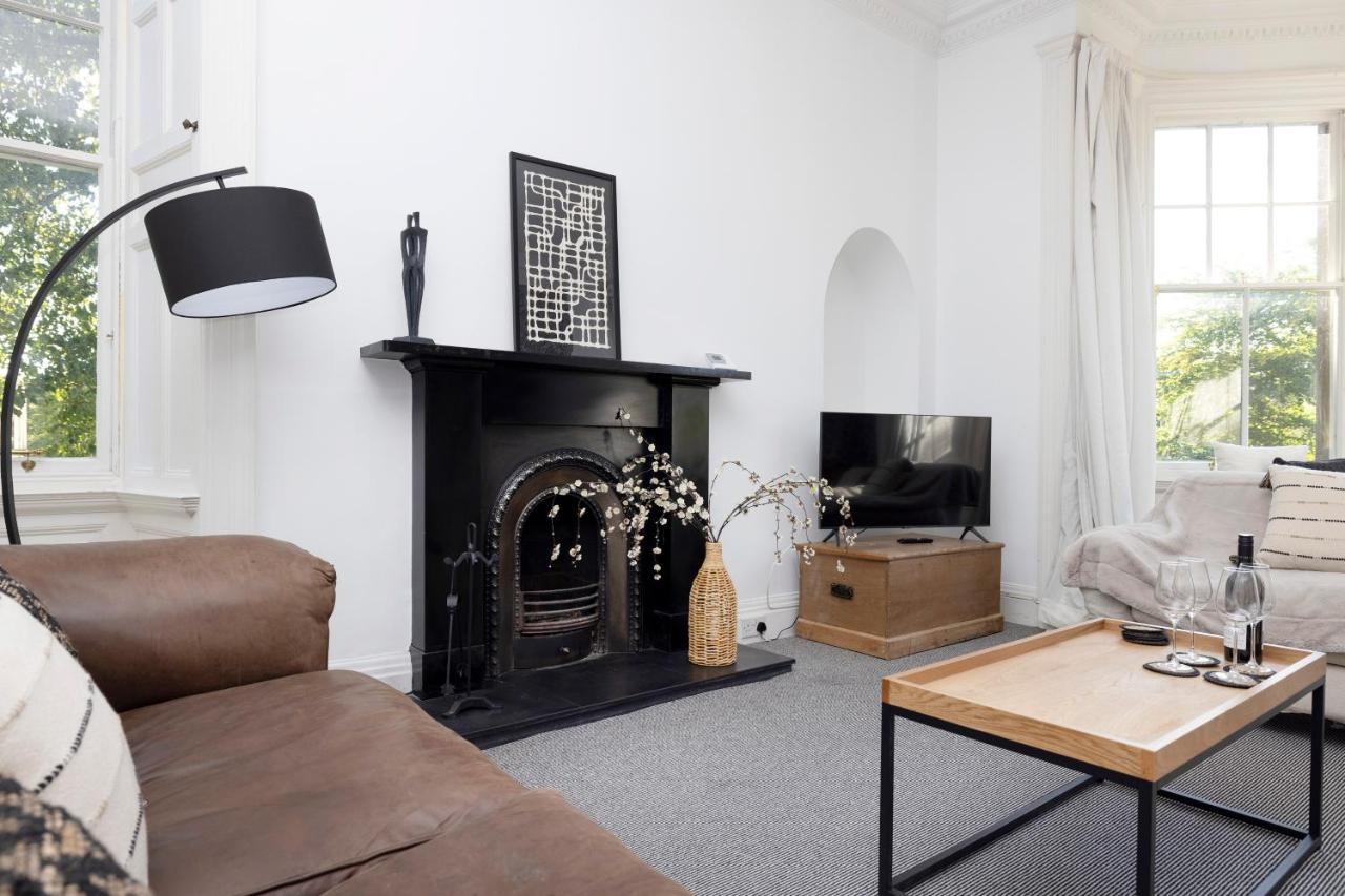 Apartamento Joivy Delightful Flat With Parking Edimburgo Exterior foto
