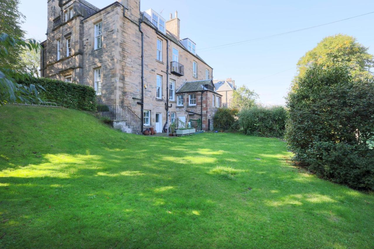 Apartamento Joivy Delightful Flat With Parking Edimburgo Exterior foto