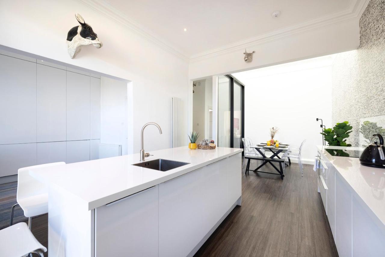 Apartamento Joivy Delightful Flat With Parking Edimburgo Exterior foto