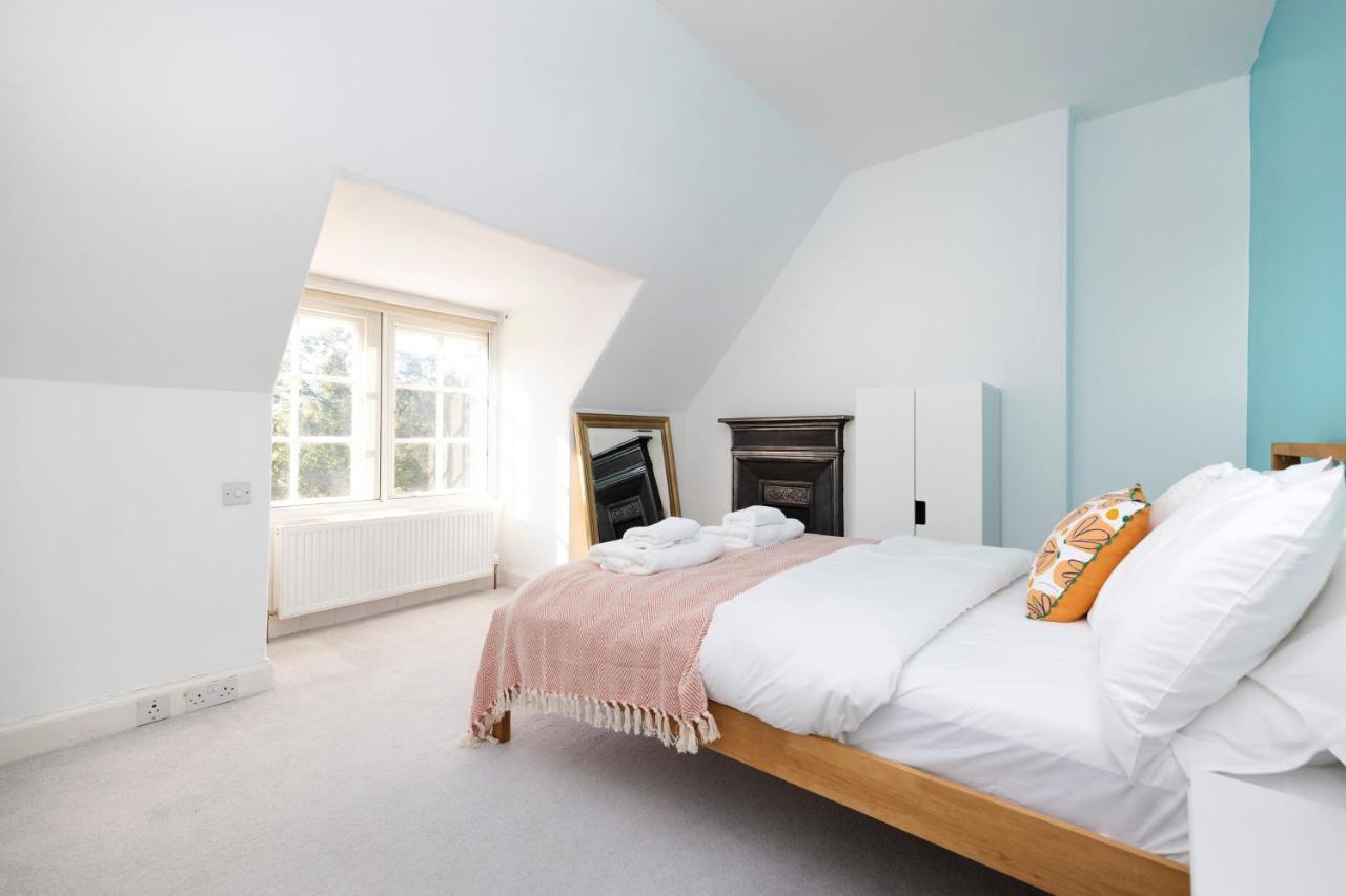 Apartamento Joivy Delightful Flat With Parking Edimburgo Exterior foto