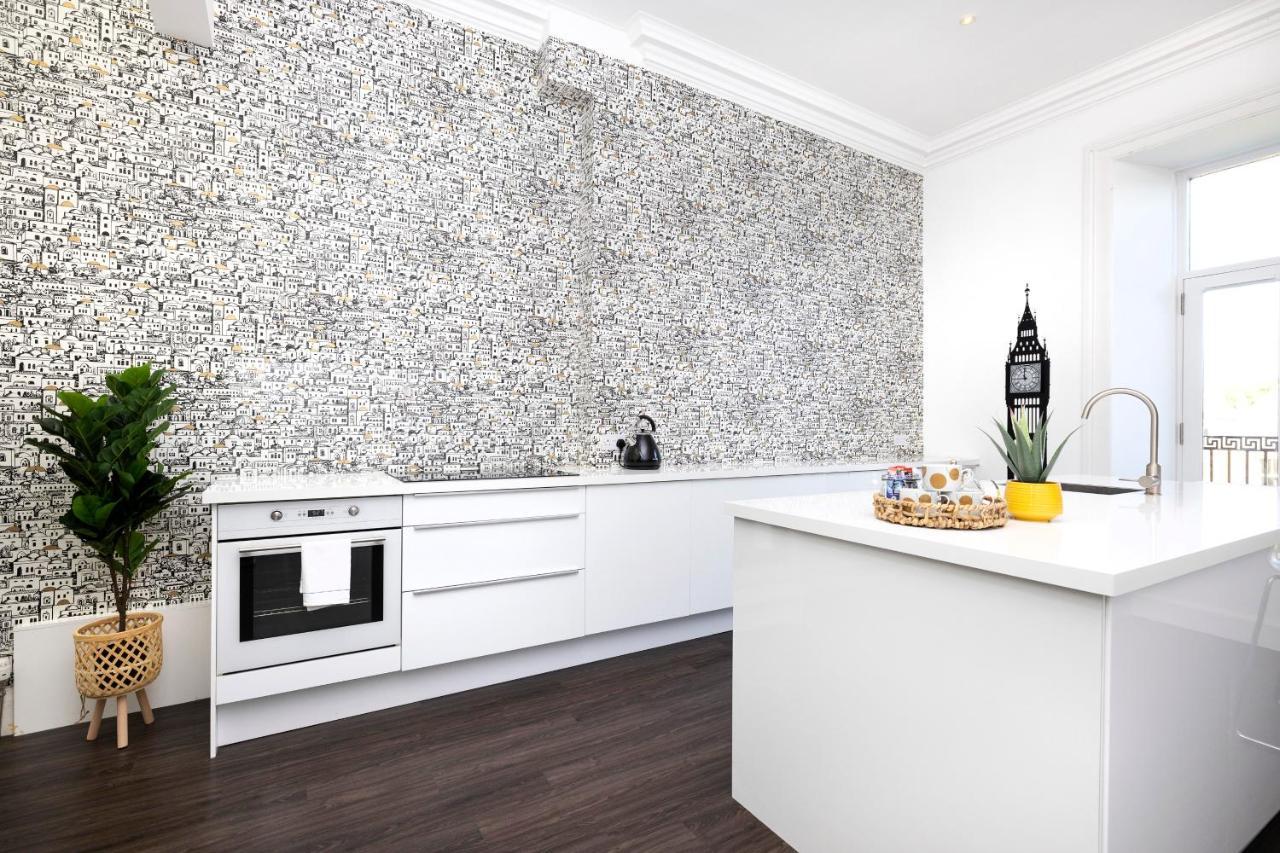 Apartamento Joivy Delightful Flat With Parking Edimburgo Exterior foto